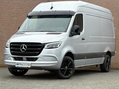 Mercedes-Benz Sprinter - 319CDI V6 L2H2 / 7G-Tronic / Laadklep & Trekhaak 2.800KG / Euro6