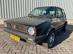 Volkswagen Golf - 1.6 TD GL