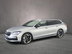 Skoda Superb - Sportline Business 1.5 TSI PHEV 204pk DSG Automaat Trekhaak, Adaptive cruise control, LED