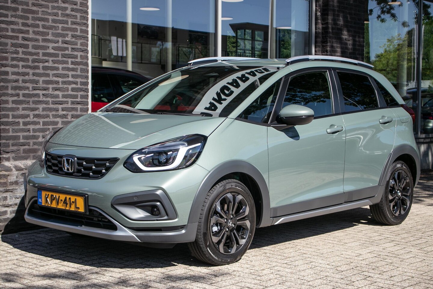 Honda Jazz - 1.5 e:HEV Advance Crosstar | Navi | Apple Carpl./ Android Auto | Camera - AutoWereld.nl