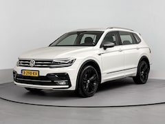 Volkswagen Tiguan Allspace - 1.5 TSI R-Line | Achteruitrij Camera | Elektrische Achterklep | Parkeersensoren Voor en Ac