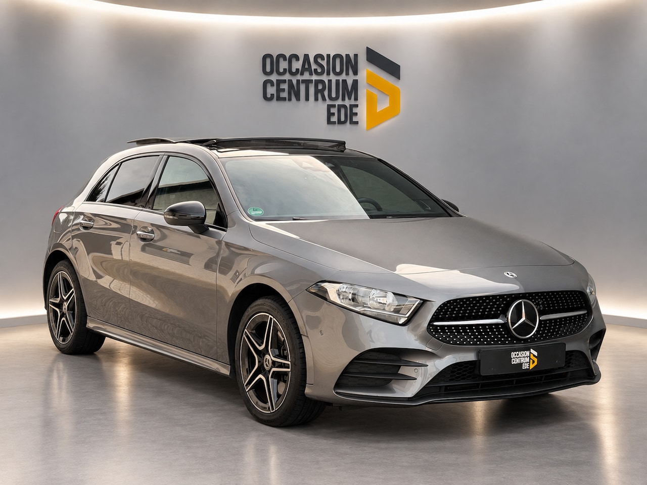 Mercedes-Benz A-klasse - 250 e AMG | Pano | Sfeerverlichting | Vol Optie! - AutoWereld.nl