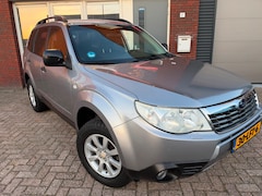 Subaru Forester - 2.0 Comfort 4WD / Clima / Stoelverw / NAP
