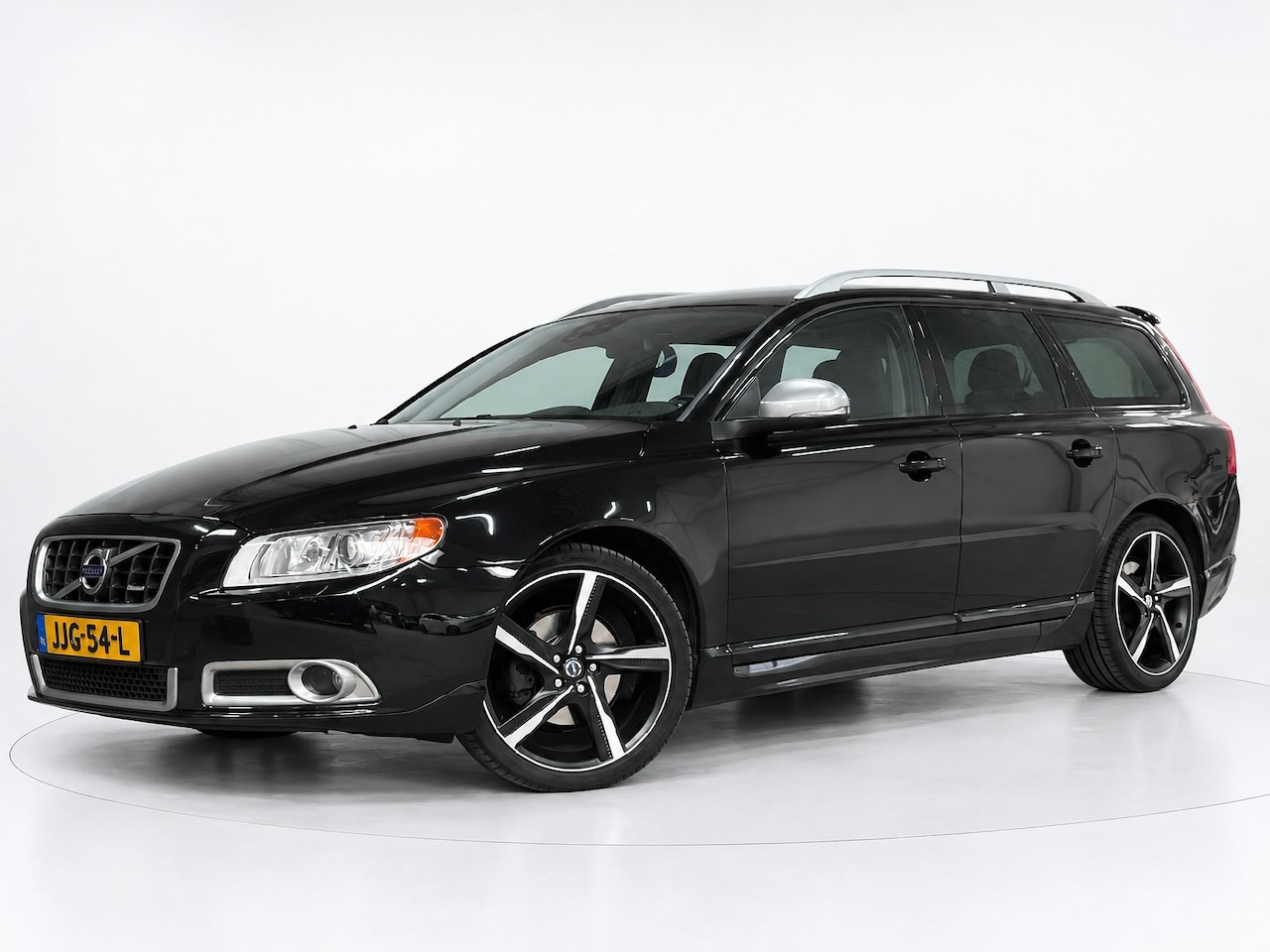 Volvo V70 - 2.0 T5 Summum - R Design - Cruise - Stoelverwarming - AutoWereld.nl