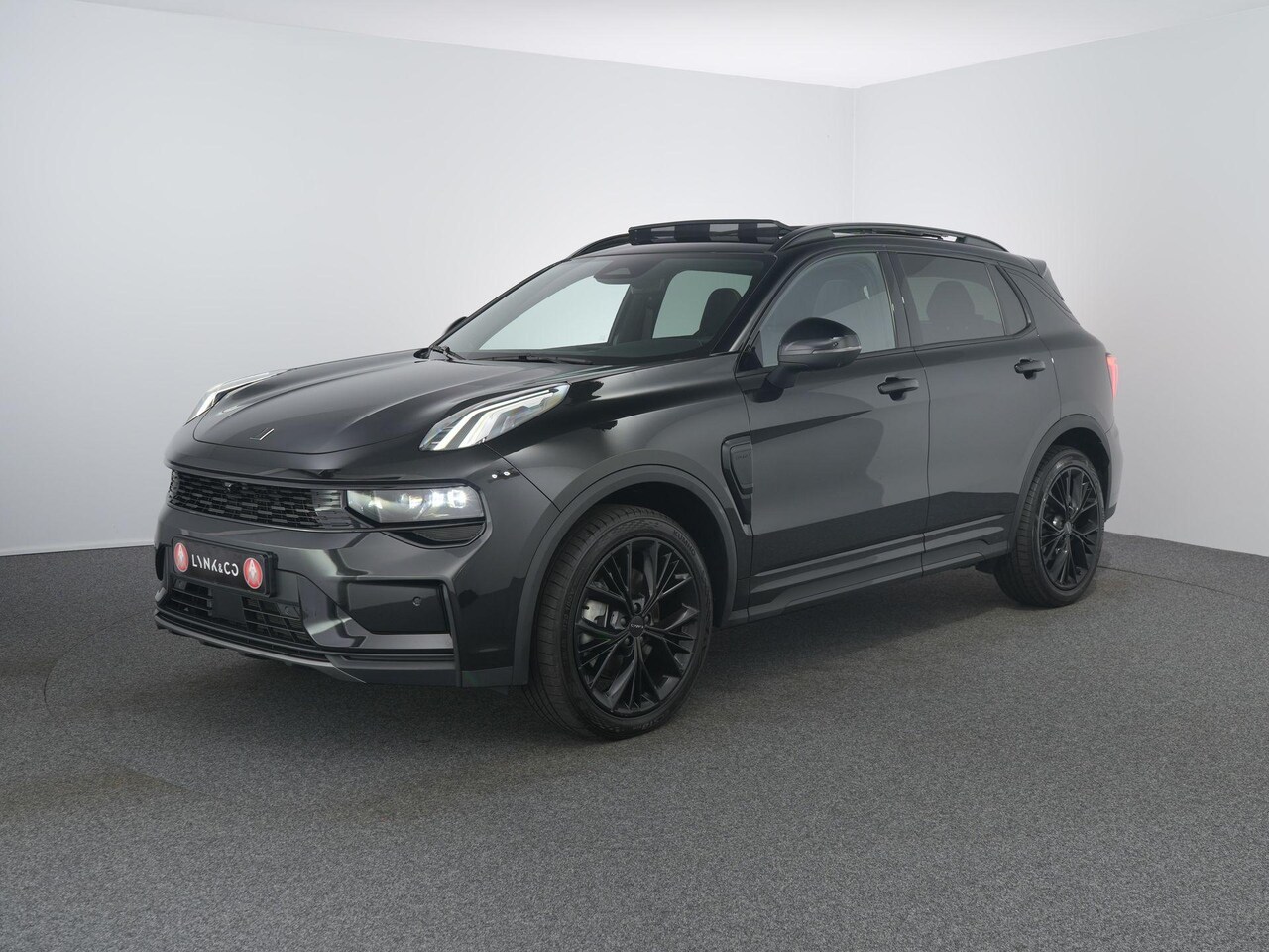 Lynk & Co 01 - 1.5 More | Trekhaak | Leer | Pano | 360 | ACC - AutoWereld.nl