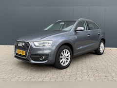Audi Q3 - 2.0 TFSI quattro Business Edition Navi PDC Clima NAP