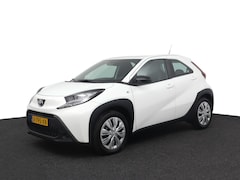 Toyota Aygo X - 1.0 VVT-i S-CVT Play | Automaat | LAGE KM-STAND | Parkeer camera | Apple Carplay & Andriod