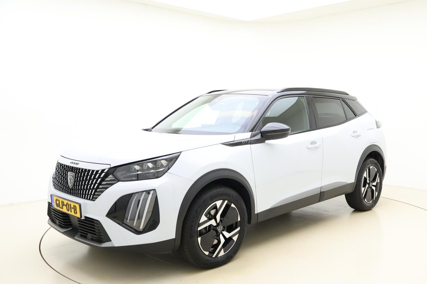 Peugeot 2008 - 1.2 Hybrid 145 GT Navigatie | Camera achter | Automaat - AutoWereld.nl