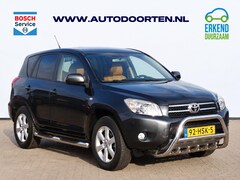 Toyota RAV4 - 2.0 VVTi X-Style Navigator|Trekhaak|2000KG Trekken|Leder|Navi
