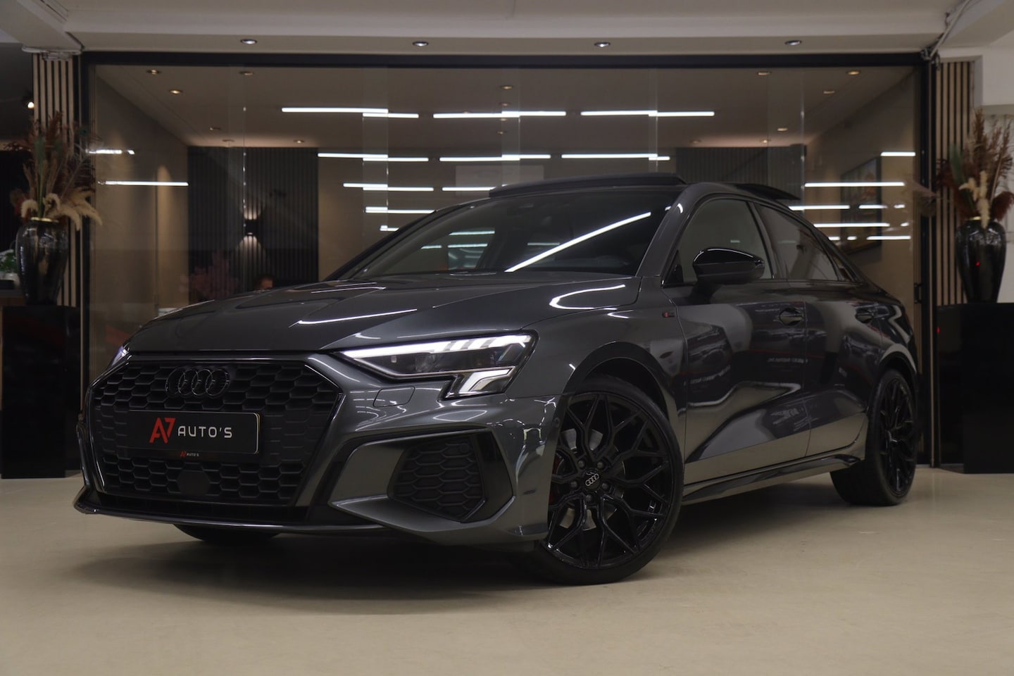 Audi A3 Limousine - 35 TFSI S Edition 3x S-Line PANO/CARPLAY/KEYLESS/ACC/VOL - AutoWereld.nl
