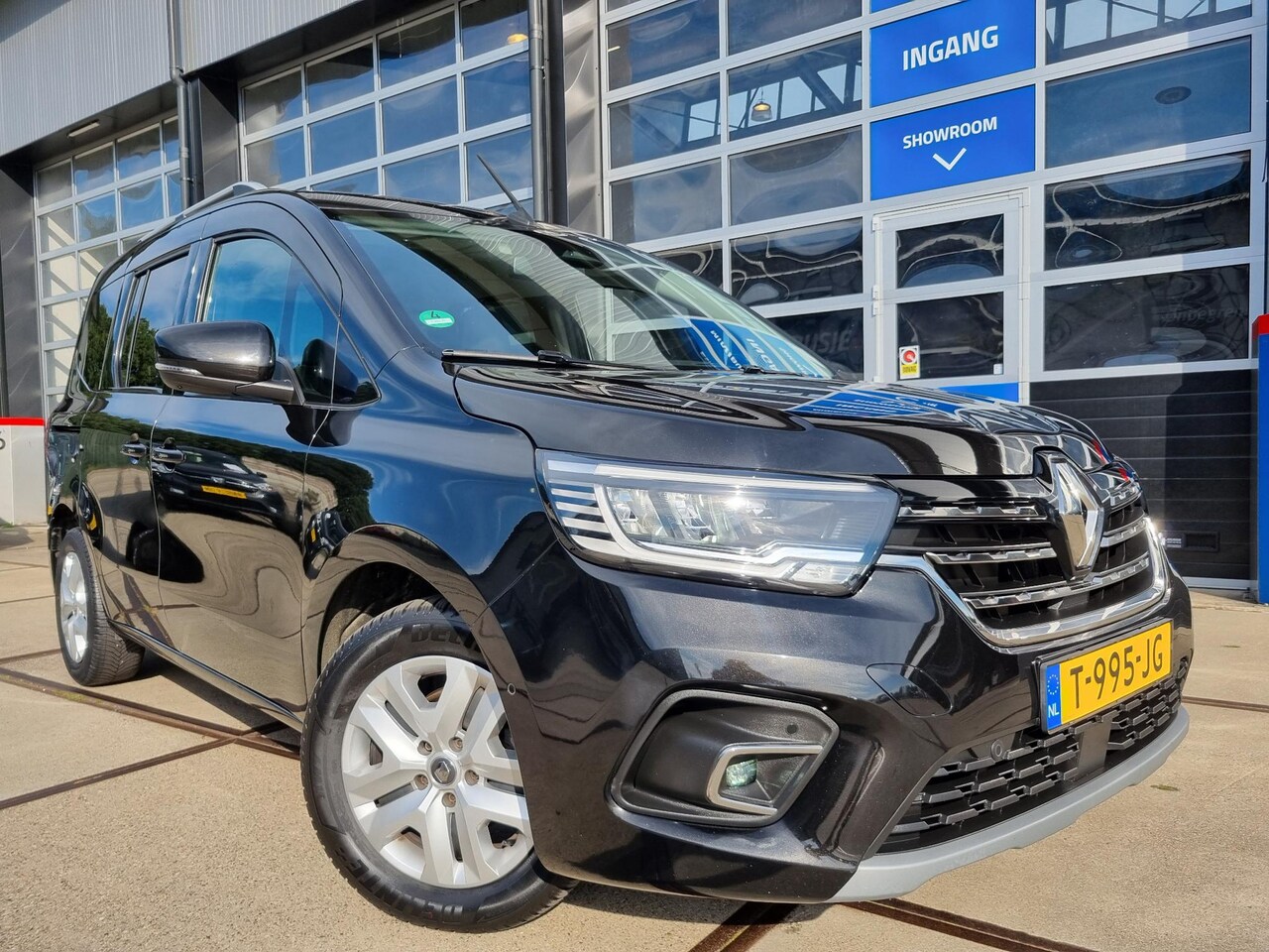Renault Kangoo - 1.3 Intens 130pk. NAVI / CAMERA / TREKHAAK / PDC - AutoWereld.nl