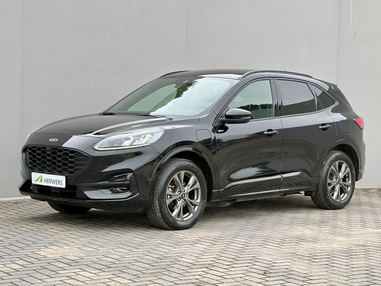 Ford Kuga - 2.5 PHEV ST-Line X / Dealer onderhouden / Trekgewicht 1.500 kg / Navigatie / Stuur-, stoel - AutoWereld.nl