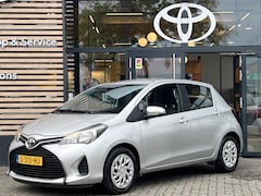 Toyota Yaris - 1.0 VVT-i Aspiration | Rijklaar | Geen Afleverkosten |