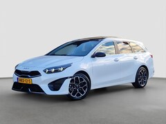 Kia Cee'd Sportswagon - Ceed 1.5 T-GDi GT-Line | Pano | Stoelverwarming | LED | Climate | Elek. Achterklep |