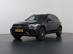 Mercedes-Benz GLC-klasse - 300e 4MATIC Business Solution AMG | Night | Panoramadak | Trekhaak | Rijassistentiepakket