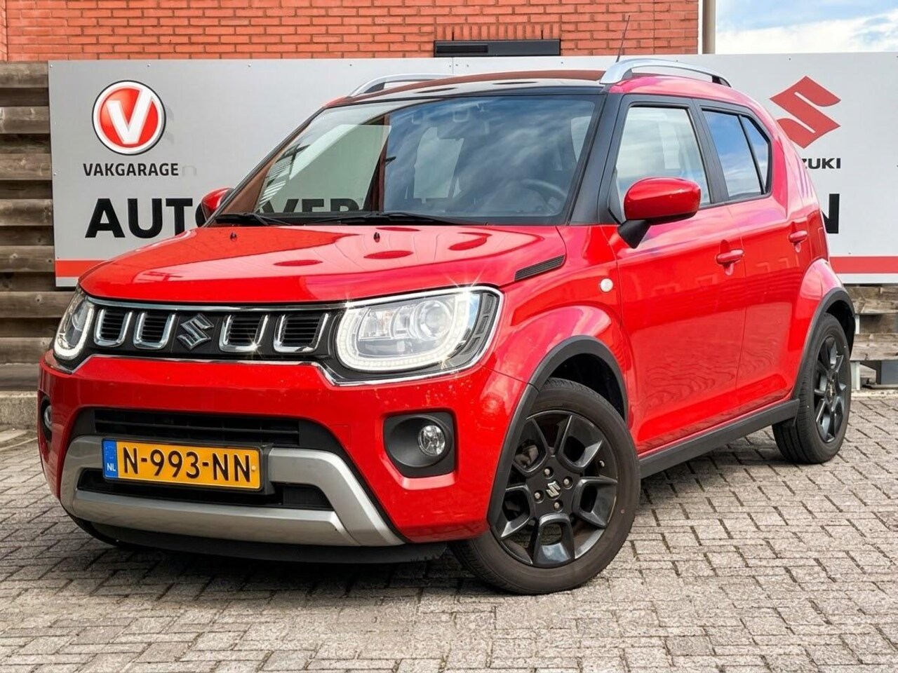 Suzuki Ignis - 1.2 Smart Hybrid Select Achteruitrijcamera, Stoelverwarming, Airco, Bluetooth - AutoWereld.nl