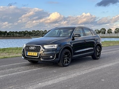 Audi Q3 - 2.0 TFSI quattro Pro Line Clima, cruise, navi, pdc achter, trekhaak