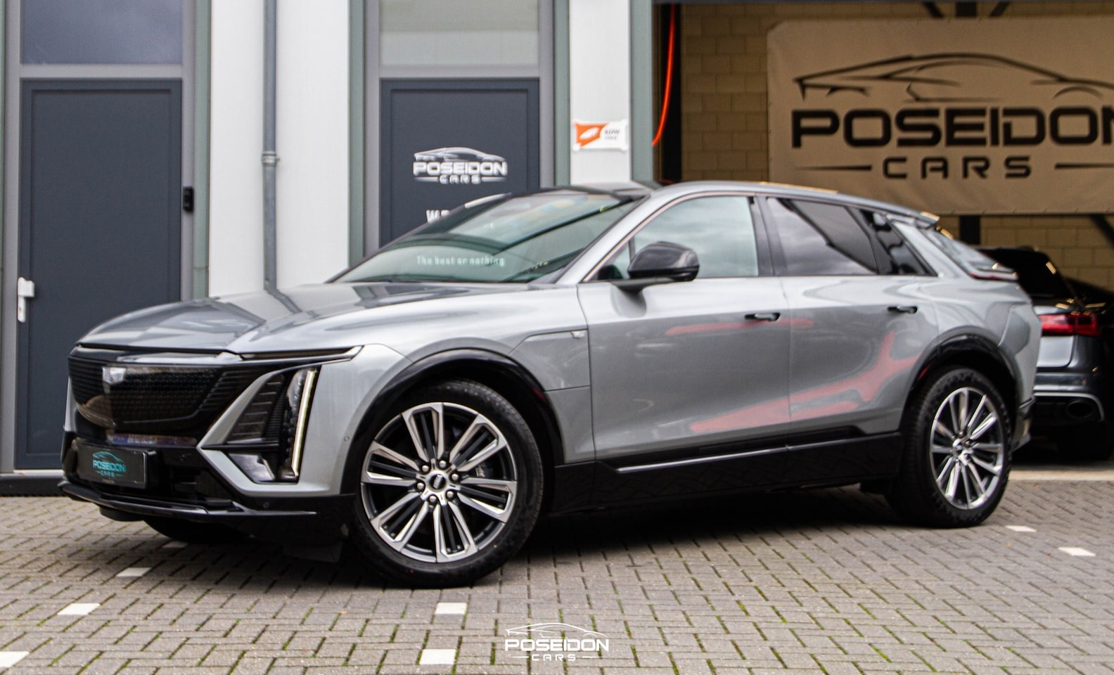 Cadillac Lyriq - 600 E4 Sport NIEUW | PANO | 530KM | BTW | LEVERBAAR - AutoWereld.nl
