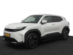 Toyota Urban Cruiser - Executive 61 kWh | JBL Audio | Panorama dak |