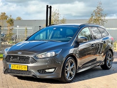 Ford Focus Wagon - 1.5 ST-Line 150PK|NW DISTRIBUTIERIEM|TOP ONDERHOUDEN|
