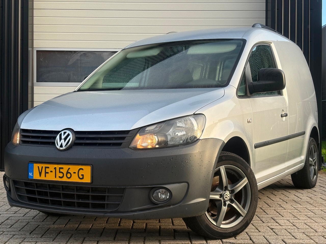 Volkswagen Caddy - 1.6 TDI Economy Baseline 1.6 TDI Economy Baseline - AutoWereld.nl