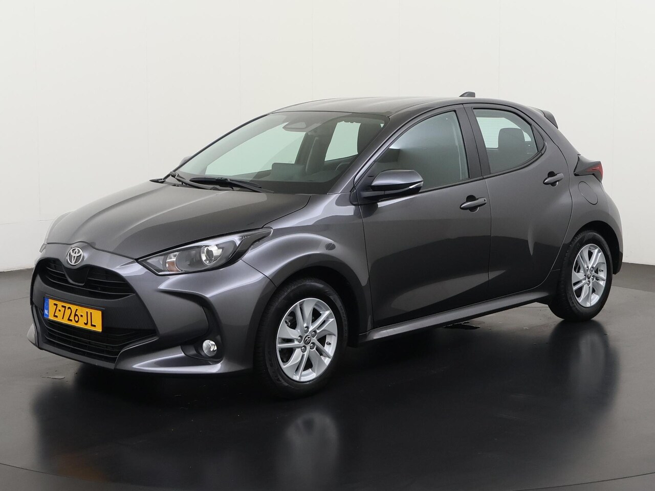 Toyota Yaris - 1.5 Hybrid 115 Active | All-in 365,- Private Lease | Direct uit voorraad - AutoWereld.nl
