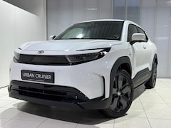 Toyota Urban Cruiser - Executive 61 kWh Direct Leverbaar, JBL Geluidsysteem, Panoramadak, 19'' Lichtmetalen velge