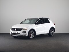 Volkswagen T-Roc - 1.5 TSI Sport Business R 150 PK | Automaat (DSG) | Navigatie | Digitaal dashboard | Stoelv