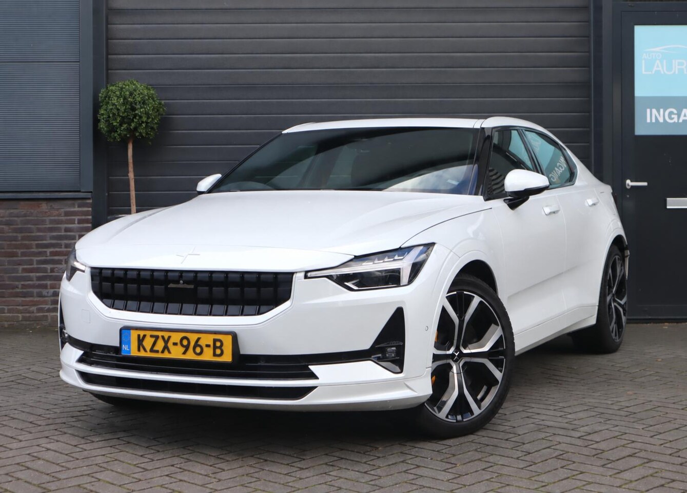 Polestar 2 - Long Range Dual Motor Performance Plus 82 kWh | SOH 93% | Camera | Memory Seats - AutoWereld.nl