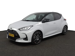 Toyota Yaris - 1.5 Hybrid GR Sport | Stoel- en Stuurwielverwarming | Leder/Alcantara sportstoelen | GR Sp