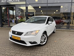 SEAT Leon - 1.2 TSI Style *Trekhaak & Cruise Control