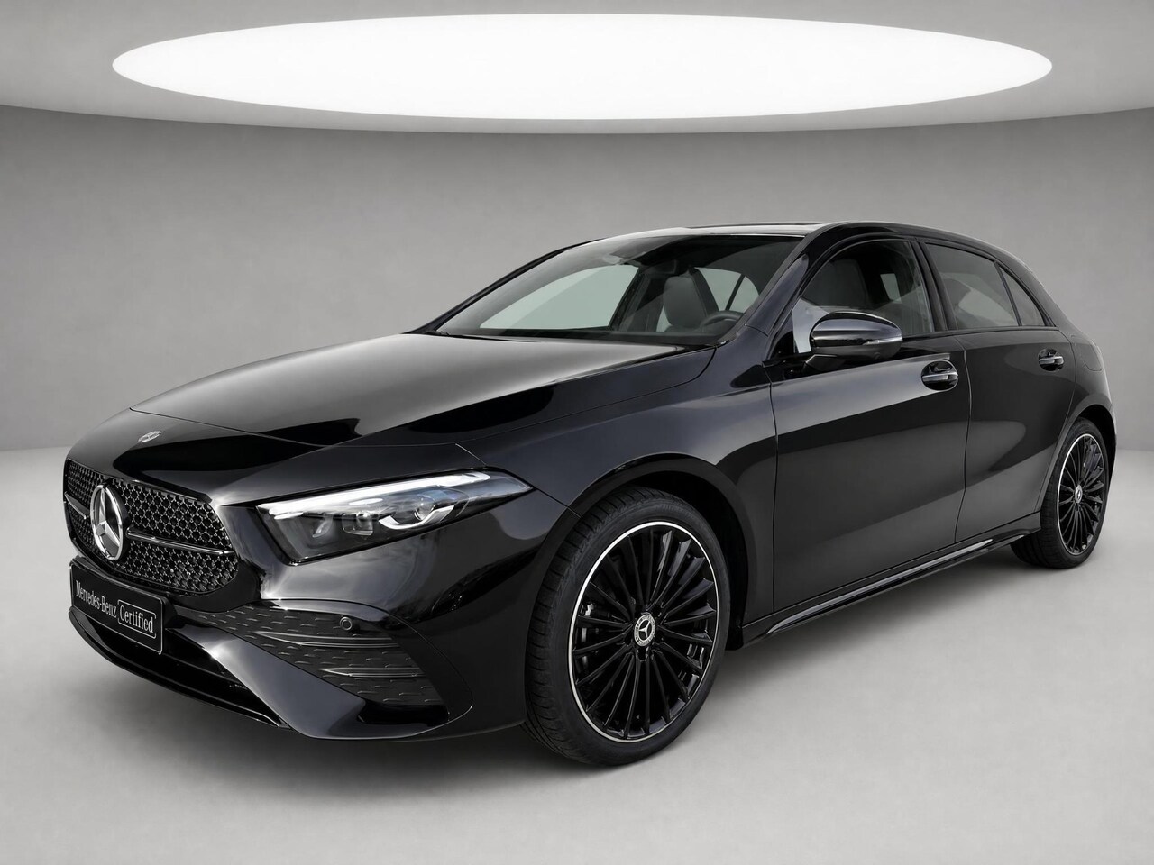 Mercedes-Benz A-klasse - 250 e Business Solution AMG | AMG Plus Pakket | Night Pakket | Panoramadak | 360° Camera | - AutoWereld.nl