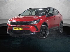 Opel Grandland - GS-Line 225pk Plug-In Hybrid Accu 98% | Stoel-/Stuurverwarming | AGR Stoelen | Achteruitri