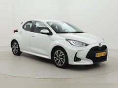 Toyota Yaris - 1.5 Hybrid Dynamic | Apple Carplay / Android Auto | Keyless | Adaptive Cruise | Clima | Ca