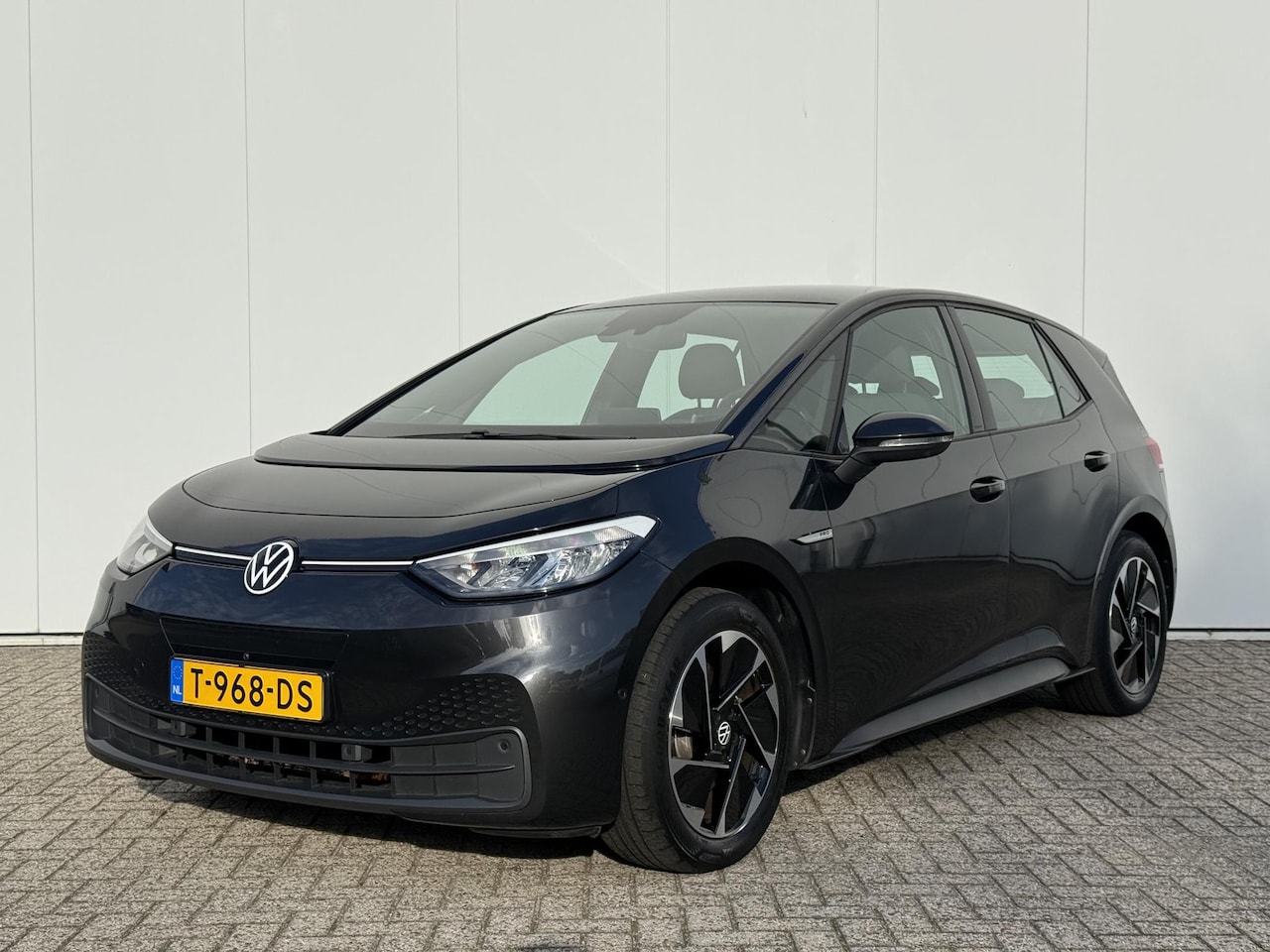 Volkswagen ID.3 - Pro 58 kWh | stoelverwarming | Stuurverwarming | 360 Camera | Lichtmetalen velgen | Carpla - AutoWereld.nl