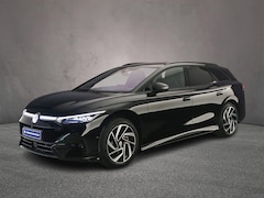 Volkswagen ID.7 Tourer - Pro S Business 86 kWh 286pk Automaat Trekhaak, Warmtepomp, Panoramadak, Black Style, Adapt