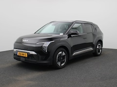 Kia EV3 - Plus 81.4 kWh | Stoelverwarming | Camera | Keyless | Navi | Clima | Adapt.Cruise |
