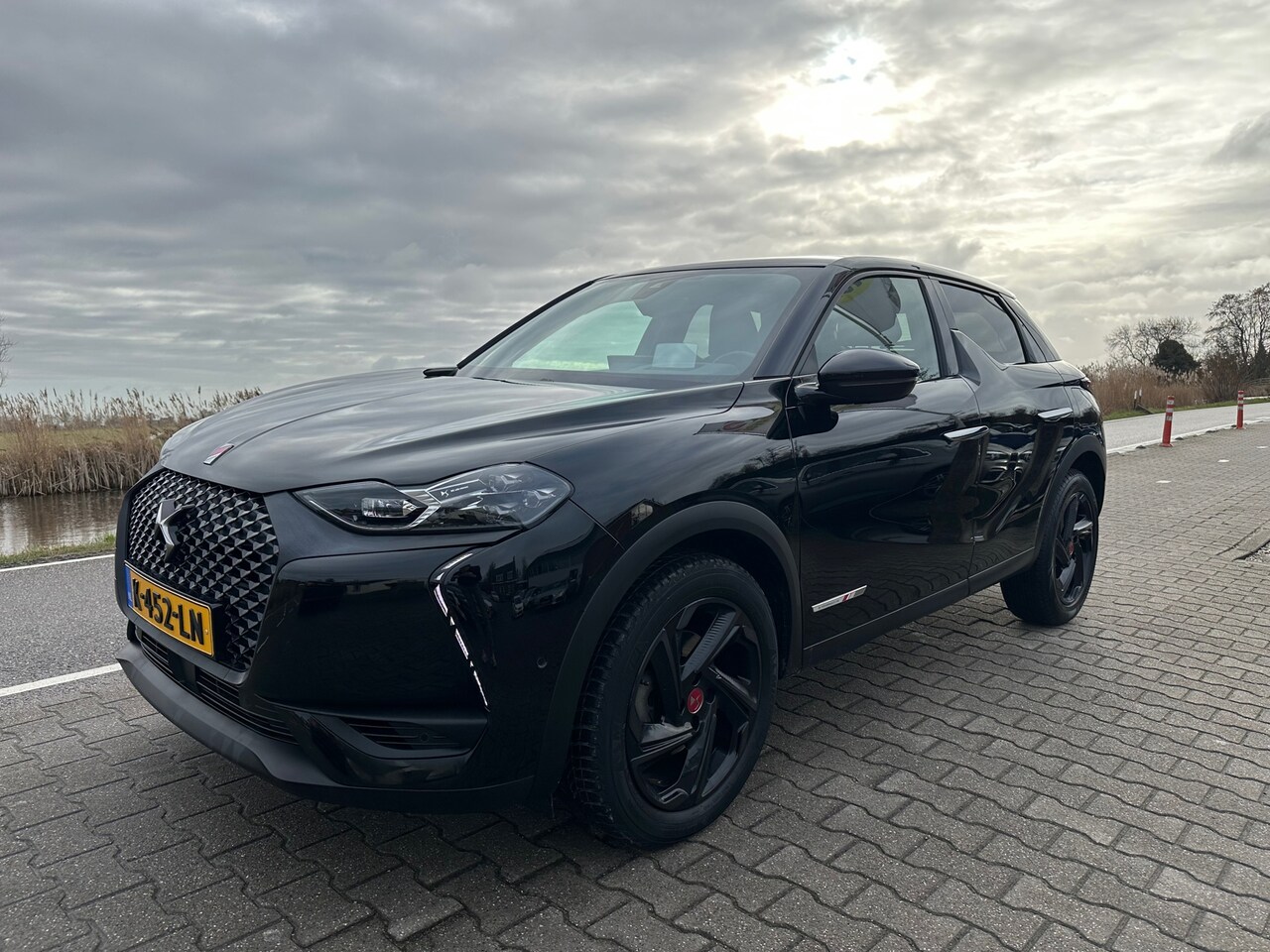 DS 3 Crossback - 1.2 PureTech Performance Line+ 1.2 PureTech Performance Line+, Led, Carplay, Camera, HUD, Stoelverwarming, Cruisecontrol - AutoWereld.nl