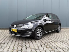 Volkswagen Golf - 1.4 TSI Highl. Allstar | Luxe | 100% onderhouden