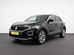 Volkswagen T-Roc - 1.5 TSI Sport DSG Navigatie Adaptieve Cruise Control Climate Control Digitale Dashboard Ca