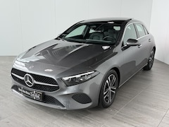 Mercedes-Benz A-klasse - 180 Business Solution Luxury | Trekhaak | Panoramadak |