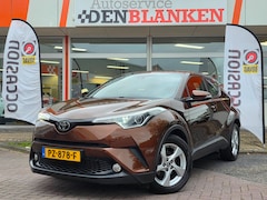 Toyota C-HR - 1.2 Dynamic 5drs BJ.2017 / Navigatie / Clima / Camera / Keyless / 17"Lmv / Trekhaak
