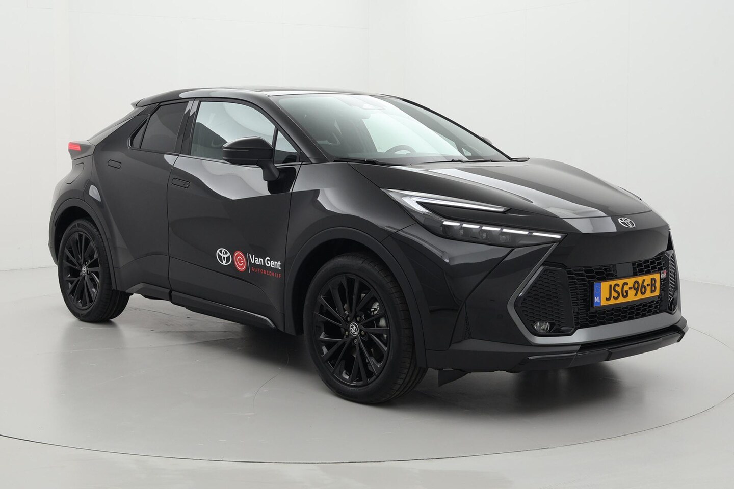 Toyota C-HR - 2.0 Plug-in Hybrid 220 Black Edition | Warmtepomp | Navigatie | Stoel-/stuurverwarming | H - AutoWereld.nl