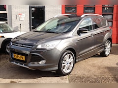 Ford Kuga - 1.5 Titanium Plus , NAVI, LEDER, PDC, TREKHAAK