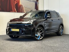 Lynk & Co 01 - 1.5 6.6kW MY 2023 ZWARTE HEMEL 360 CAMERA ADAPTIVE CRUISE CONTROL PANORAMA SCHUIF/KANTELDA