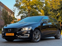 Volvo V60 - 2.4 D6 AWD Plug-In Hybrid Summum|AUT|XENON|NAVI|LEDER|MEMMORIE