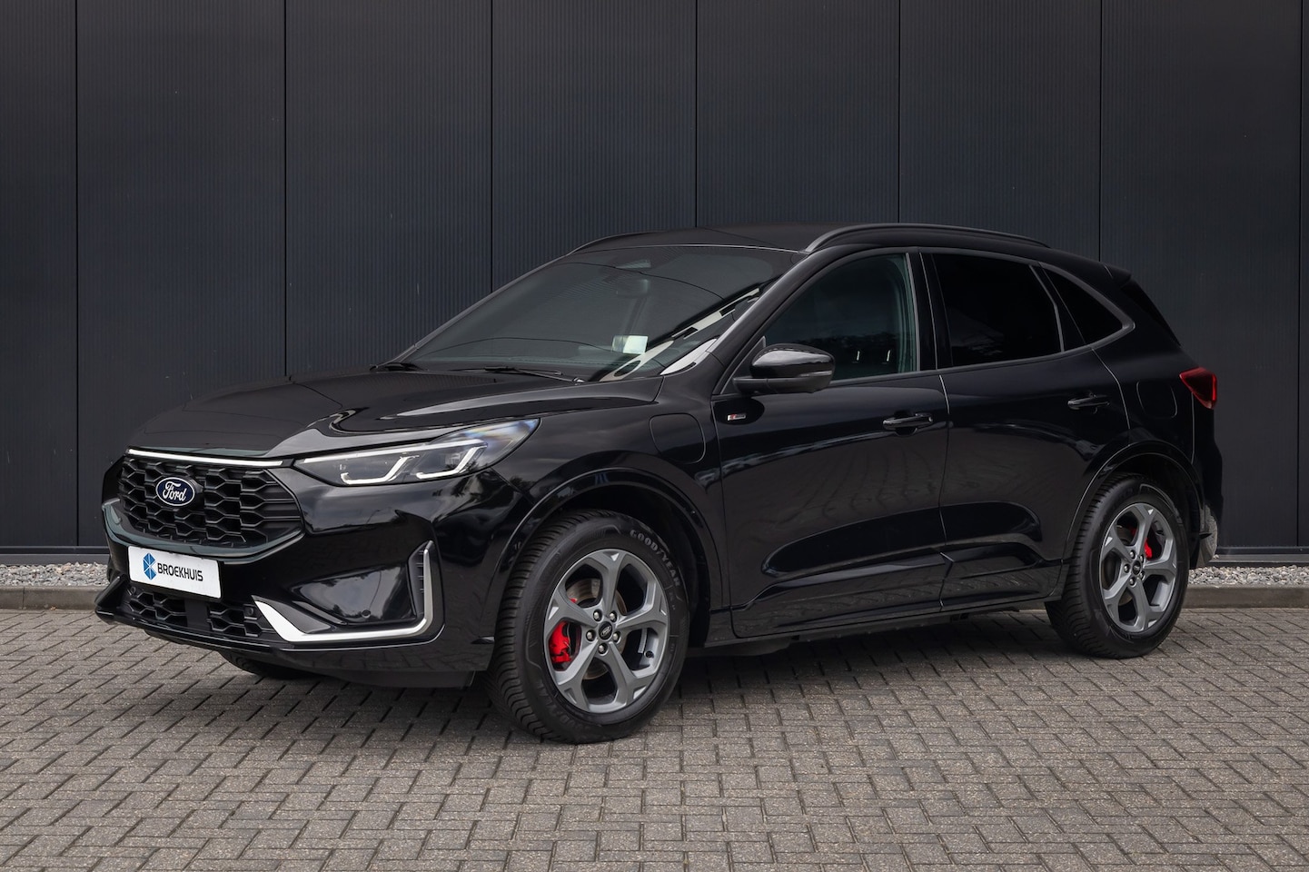 Ford Kuga - 2.5 PHEV ST-Line X | Adaptieve cruise | Matrix LED | B&O Audio | AGR Stoelen incl. memory - AutoWereld.nl