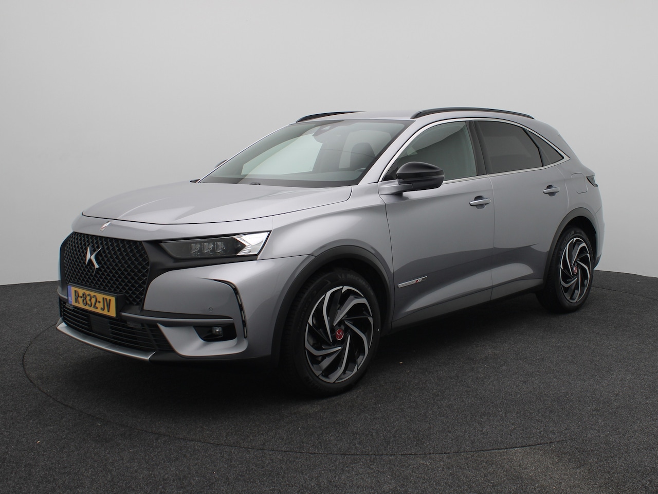 DS 7 Crossback - E-Tense Performance Line+ | Achterbank in delen neerklapbaar | Achteruitrijcamera | Alarm - AutoWereld.nl