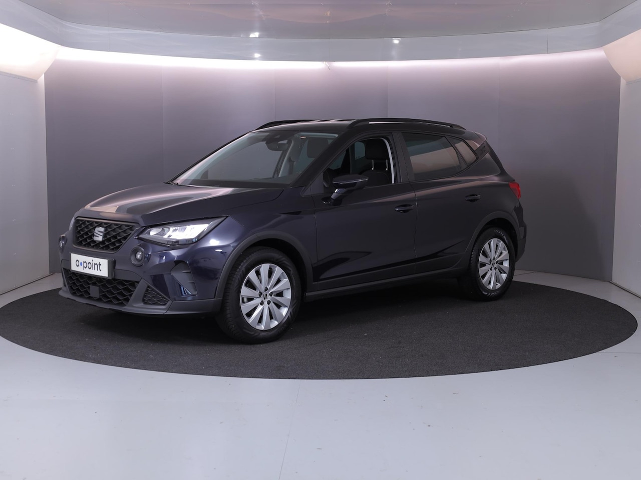 SEAT Arona - 1.0 TSI Style Business Intense 95 pk | Navigatie | Trekhaak | Parkeersensoren achter | LED - AutoWereld.nl