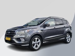 Ford Kuga - 1.5 EcoBoost ST Line 150 pk | Trekhaak | 2.000 kg trekvermogen | Stoelverwarming | Voorrui
